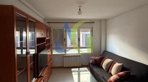 Foto 3 de Apartamento de alquiler en Carretera de Santander, Villaquilambre, León
