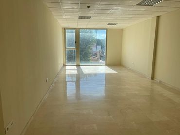 Ufficio con ascensore in vendita a Avenida Las golondrinas