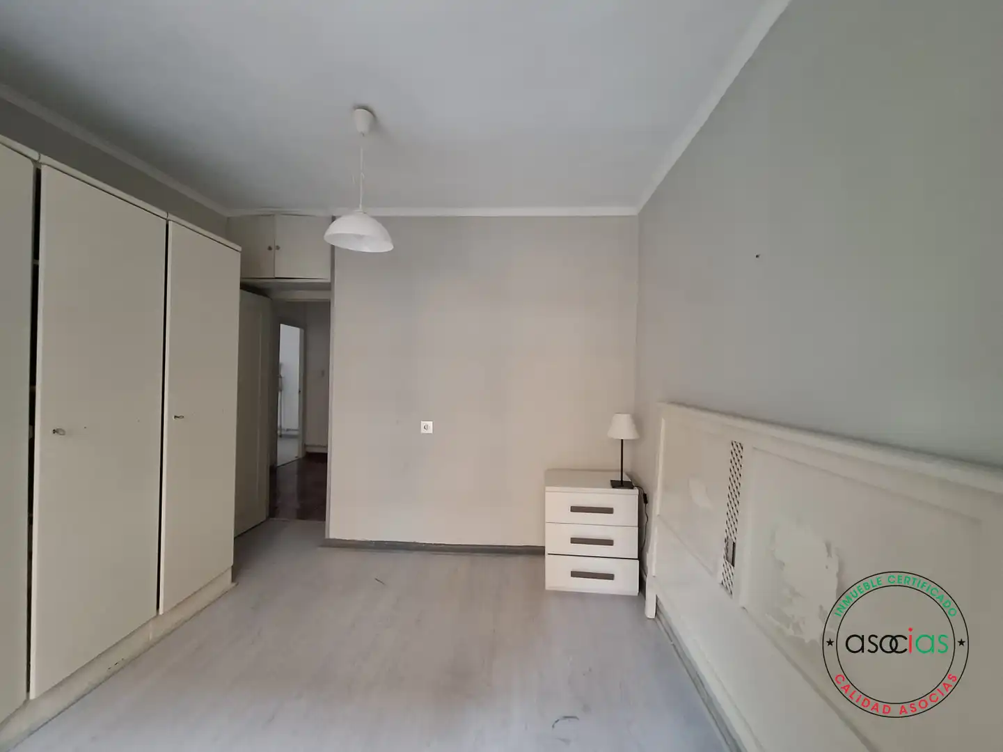 Habitación de Piso en venta en Gijón  con Calefacción