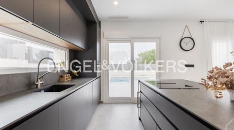 Foto 3 de Casa o xalet de lloguer a Zona Avenida al Vedat, Torrent