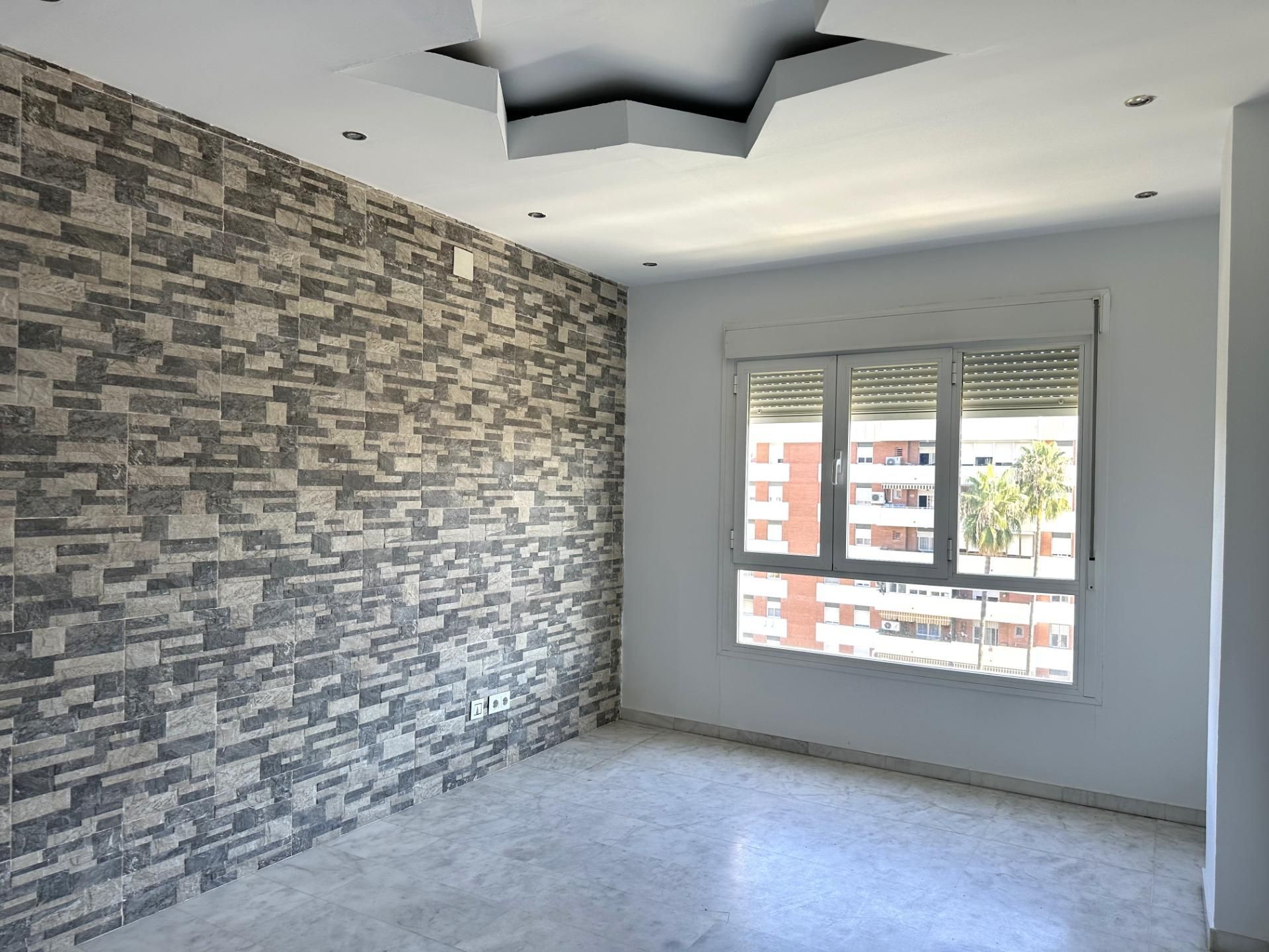 Bedroom of Flat for sale in  Sevilla Capital