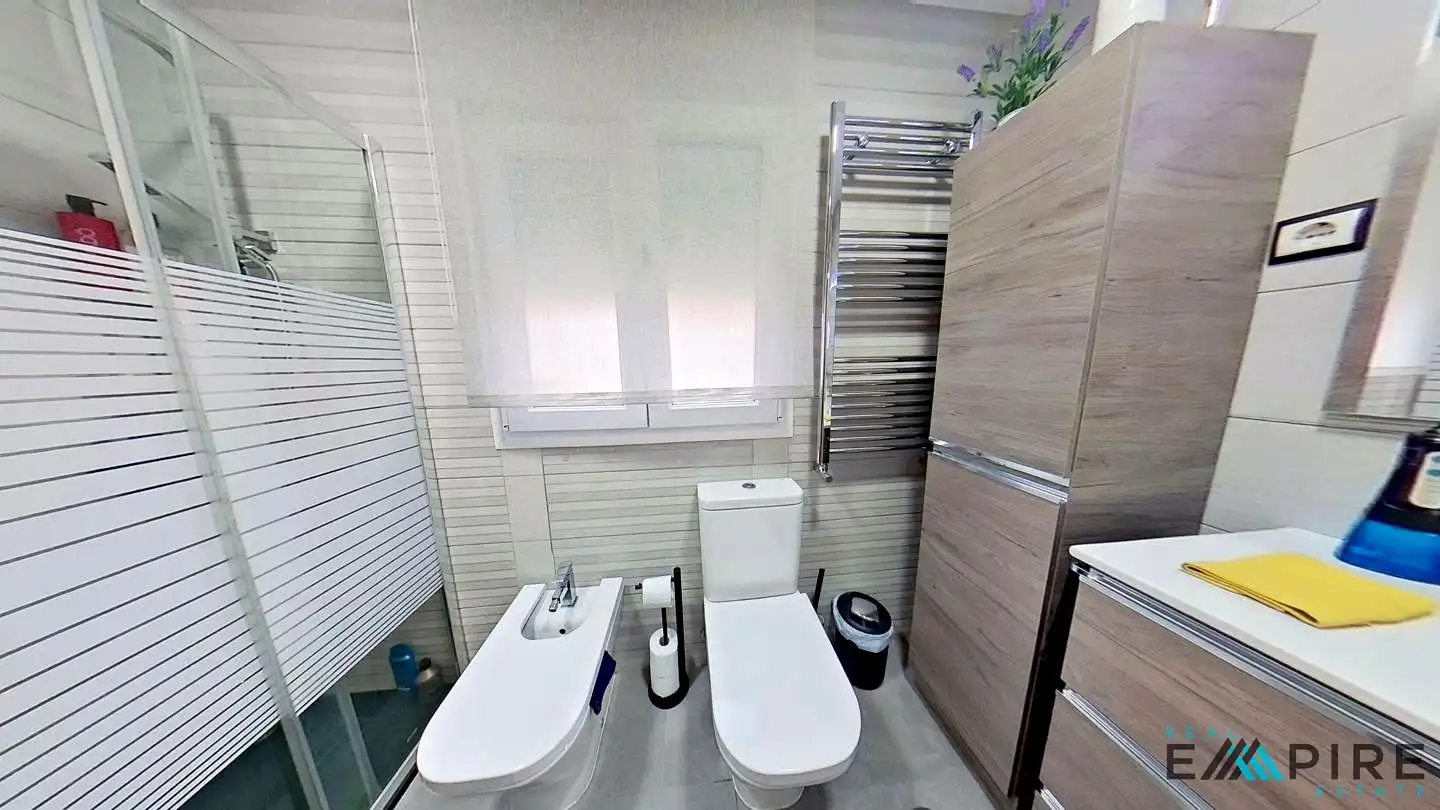 Semi-detached house with pool for sale in Ugena, imagen 48