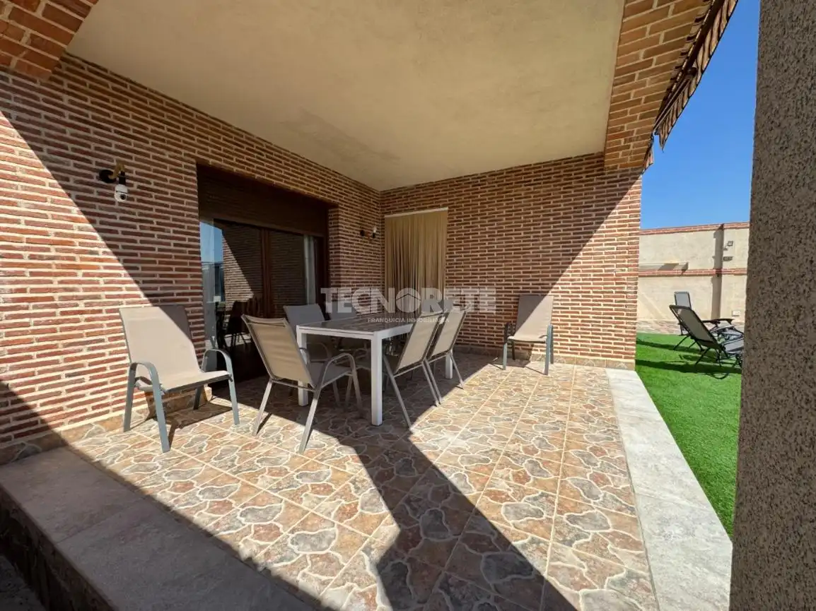 Terraza de Casa o chalet en venta en Cebolla con Aire acondicionado, Calefacción y Jardín privado