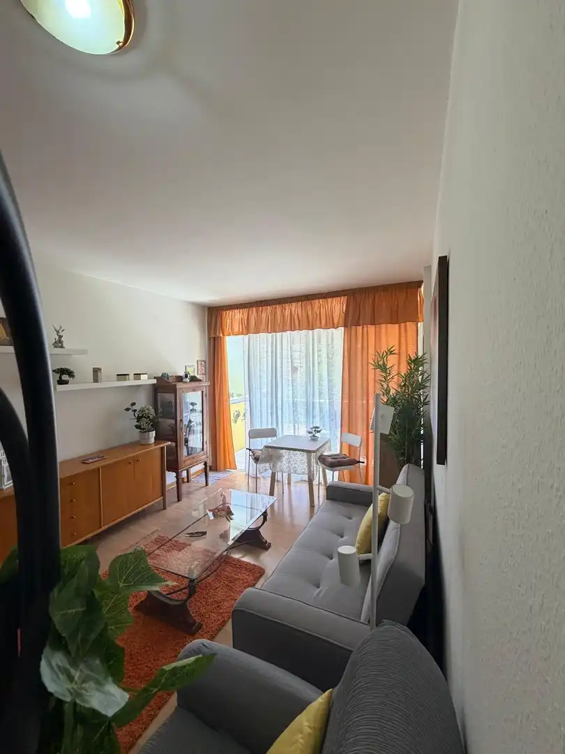 Sala d'estar de Estudi de lloguer en Puerto de la Cruz amb Parquet, Terrassa i Balcó