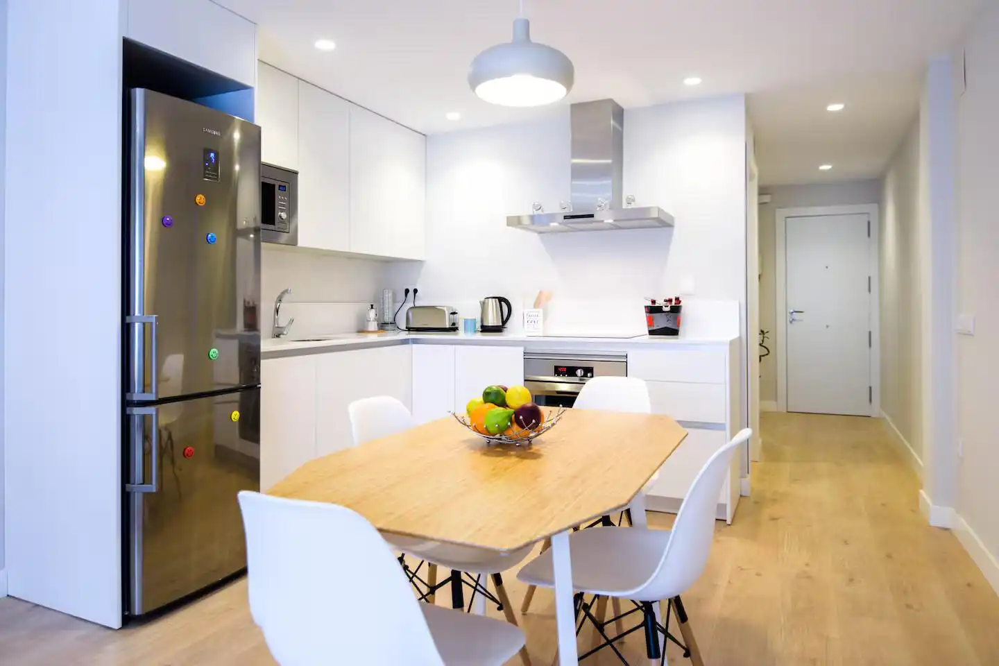 Kitchen of Flat for rent in Terrassa  with Air Conditioner and Furnished