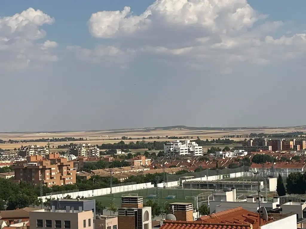 Wohnung zum Verkauf in Albacete mit Klimaanlage, Heizung und Parkett