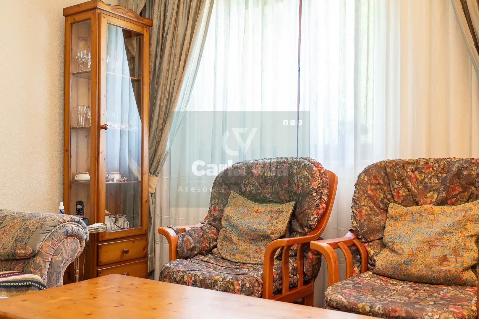 Sala de estar de Dúplex en venta en Lugo con Calefacción, Jardín privado y Parquet