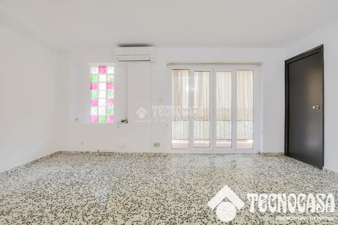 Wohnzimmer von Wohnung zum Verkauf in Mataró mit Klimaanlage, Balkon und Alarm