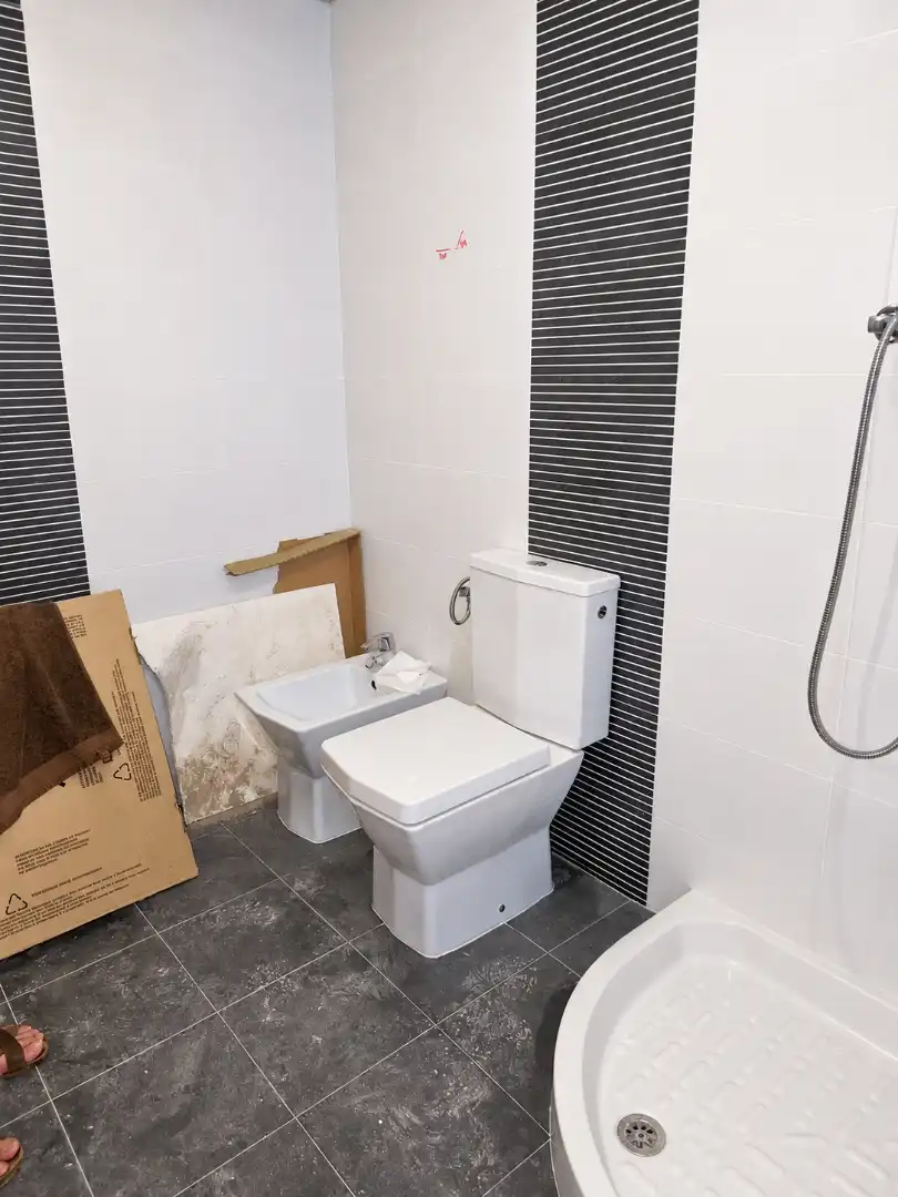 Badezimmer von Maisonette zum Verkauf in Vila-real mit Terrasse, Abstellraum und Ofen
