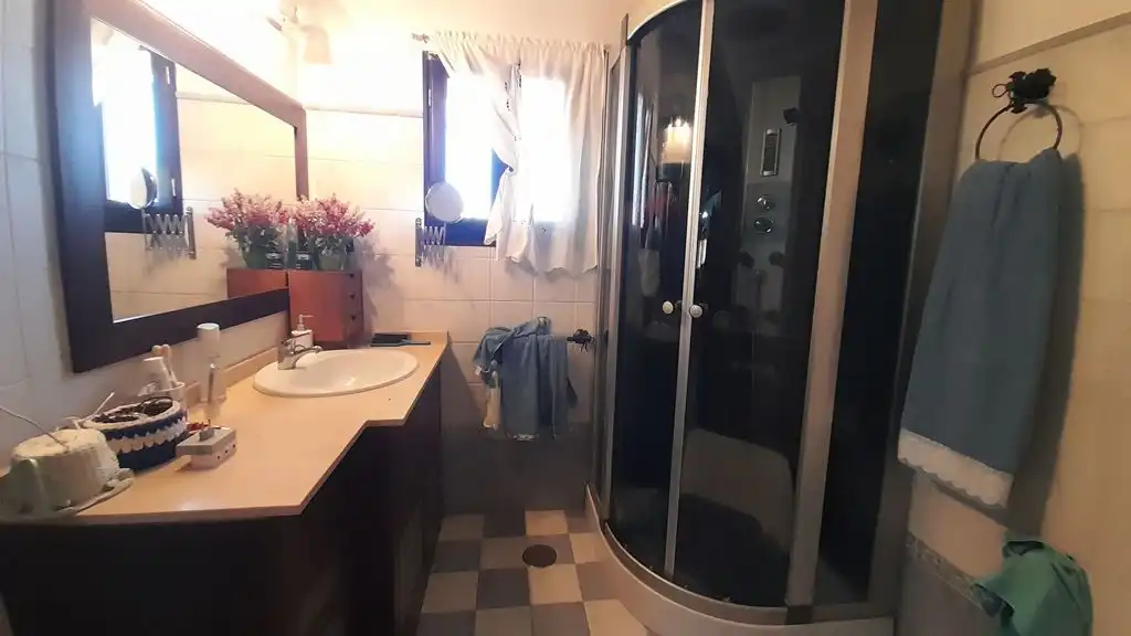 Baño de Finca rústica en venta en Munera