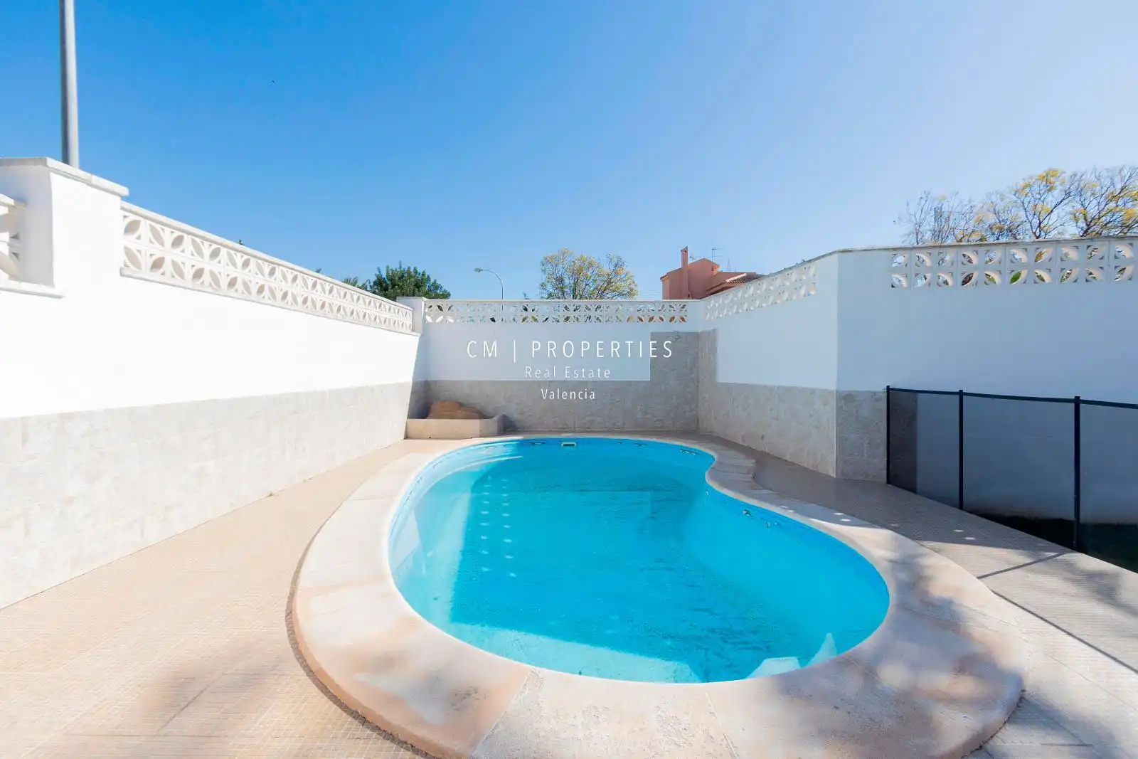 Houses for sale in Malaga, Entrepinos