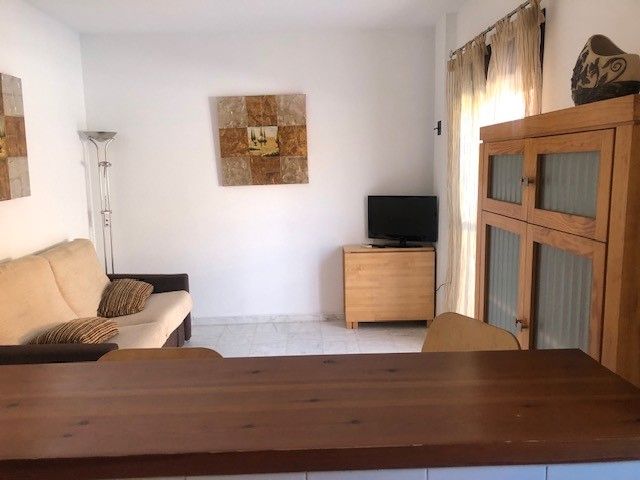 Living room of Apartment for sale in El Puerto de Santa María  with Air Conditioner, Furnished and Oven