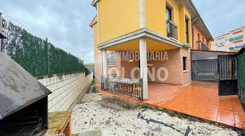 Foto 4 de Casa adosada en venta en Calle las Oes, 15, Casalarreina, La Rioja
