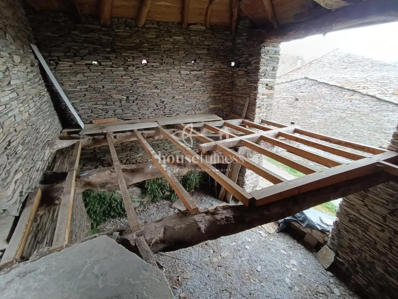 Finca rústica en venta en Lugo con Calefacción y Jardín privado