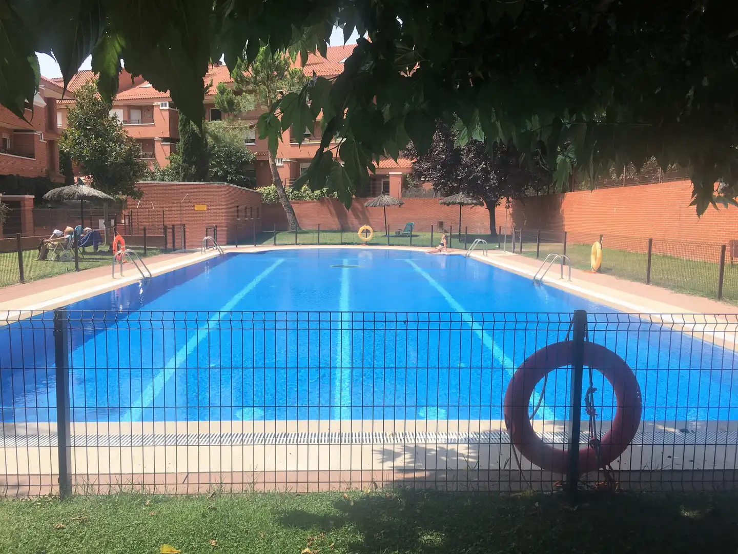 Piscina de Apartamento de alquiler en Pozuelo de Alarcón con Calefacción, Parquet y Terraza