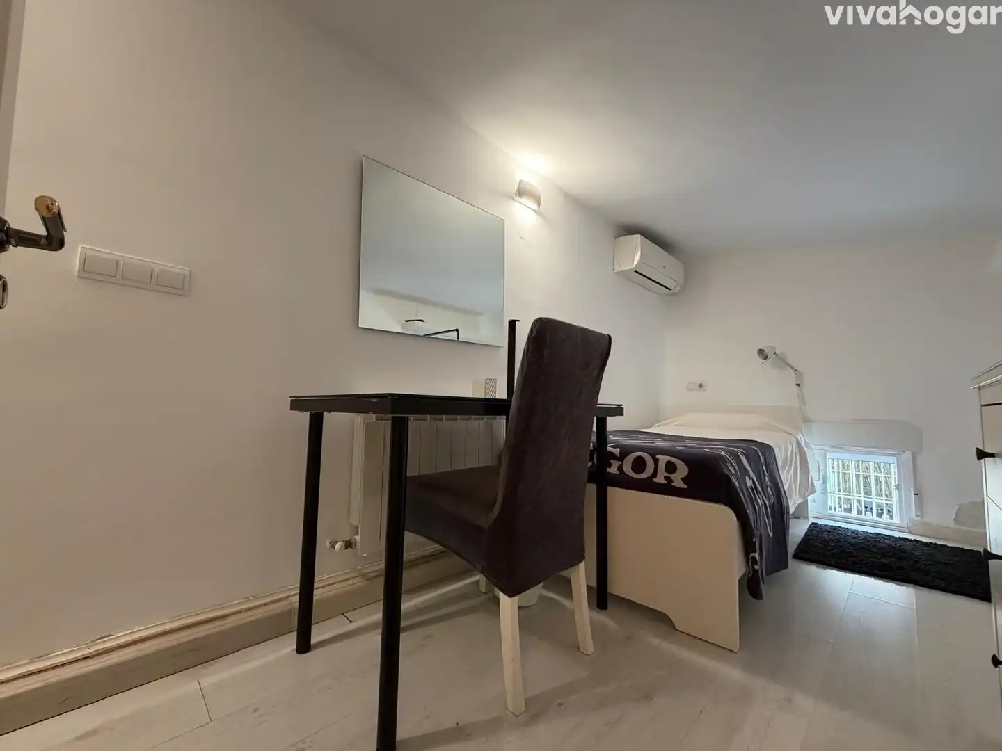 Habitación de Piso de alquiler en Madrid con Aire acondicionado, Calefacción y Amueblado