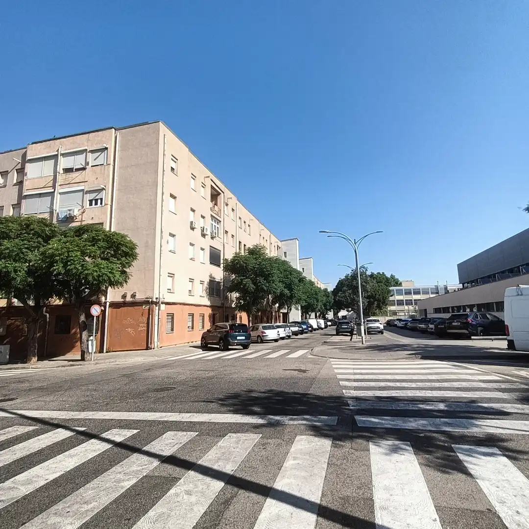 Vista exterior de Piso en venta en Sabadell