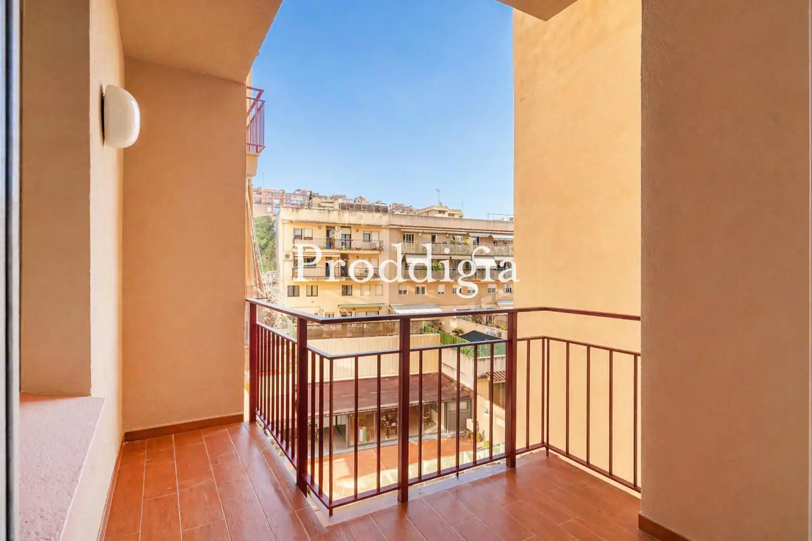 Terrasse von Wohnung zum Verkauf in Barcelona mit Heizung, Terrasse und Schwimmbad