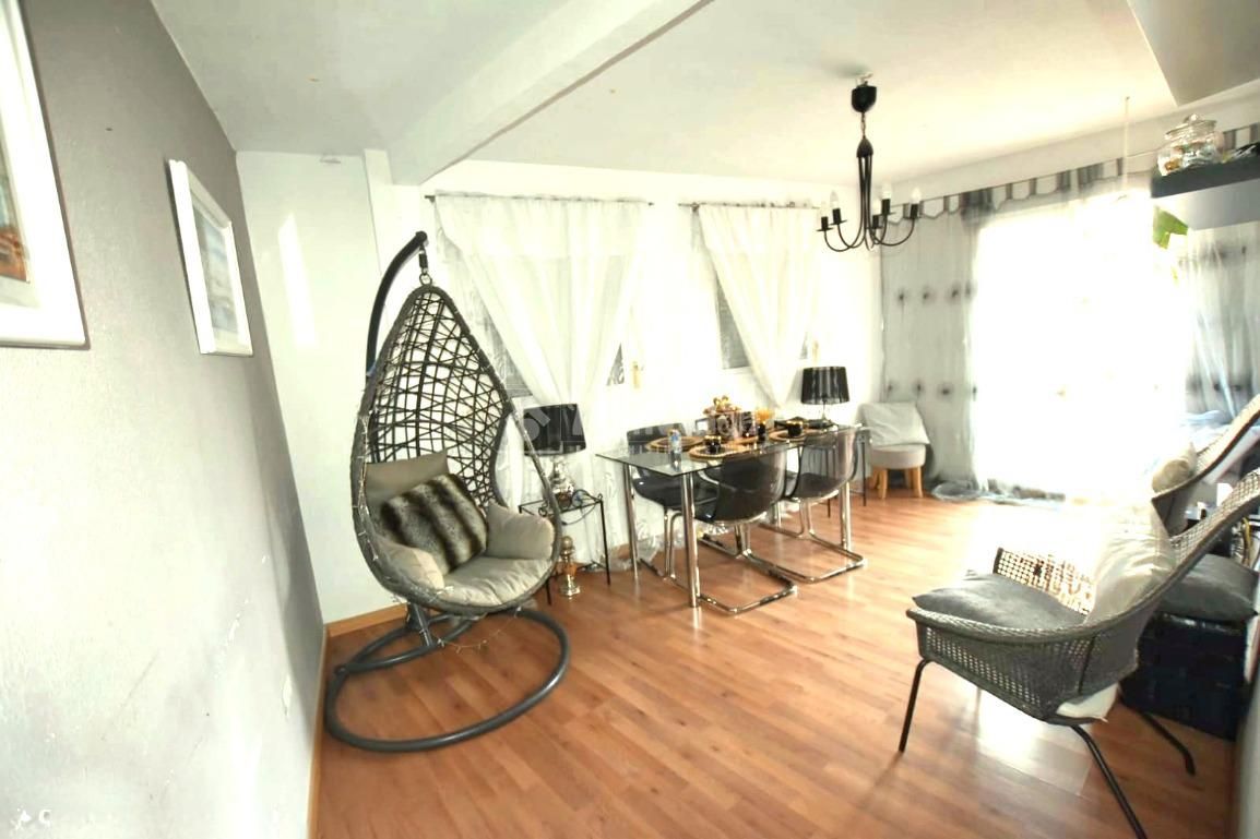 Flat for sale in Casco Antiguo, Centro