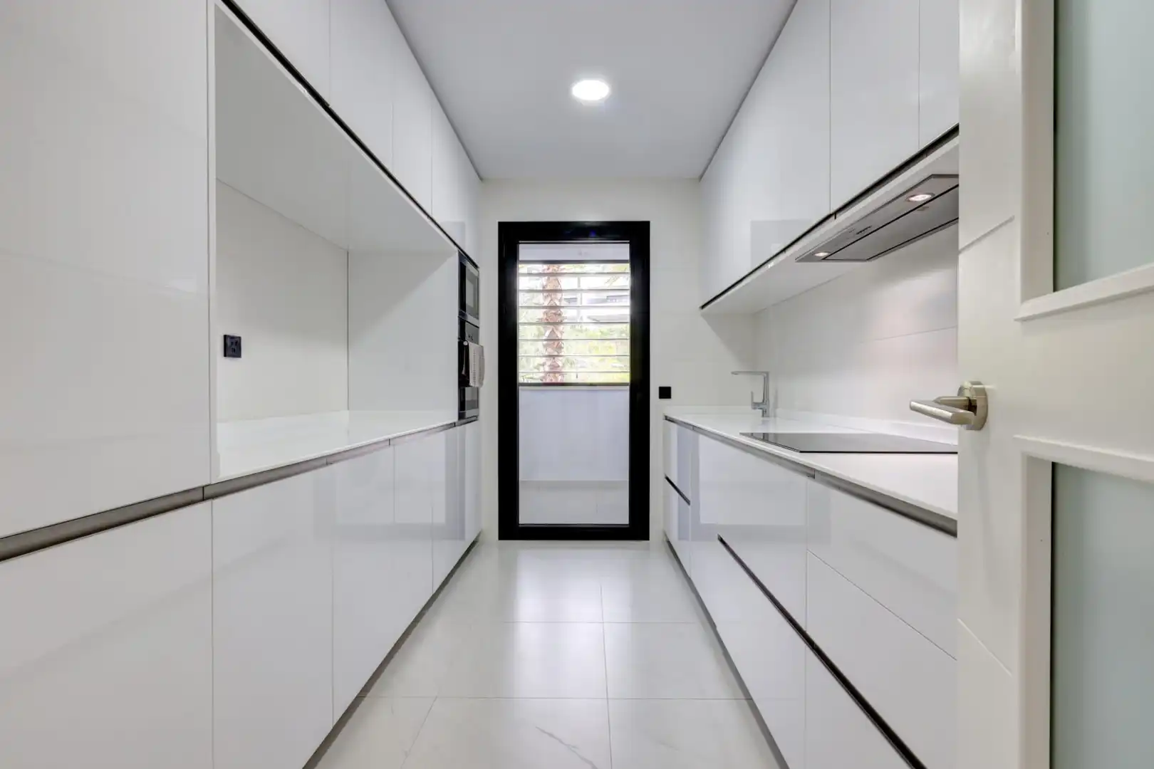 Apartament amb piscina en venda a Altos de Estepona, imagen 5