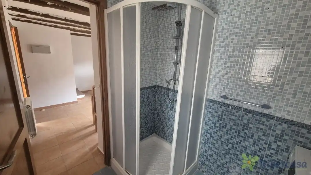 Casa con terraza en venta en Cervera del Río Alhama, imagen 8