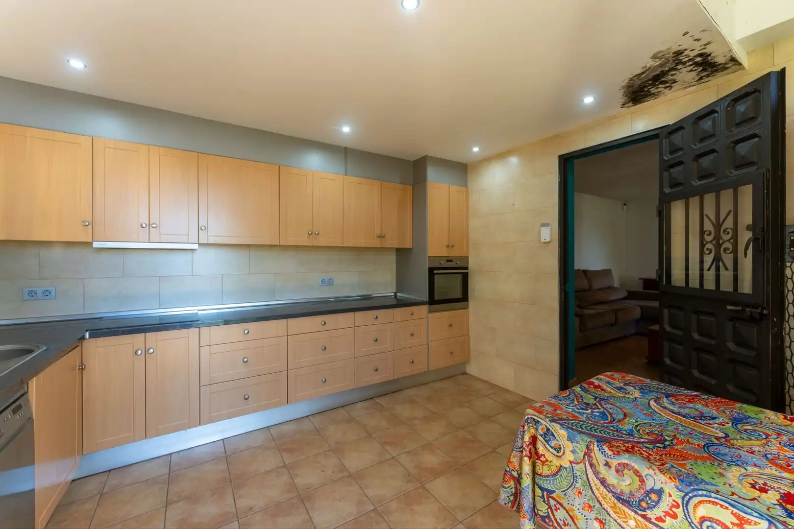 Cocina de Finca rústica en venta en Ojén con Trastero y Piscina