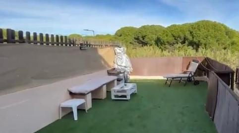 Foto 5 de Casa adosada en venta en Islantilla Golf, Huelva