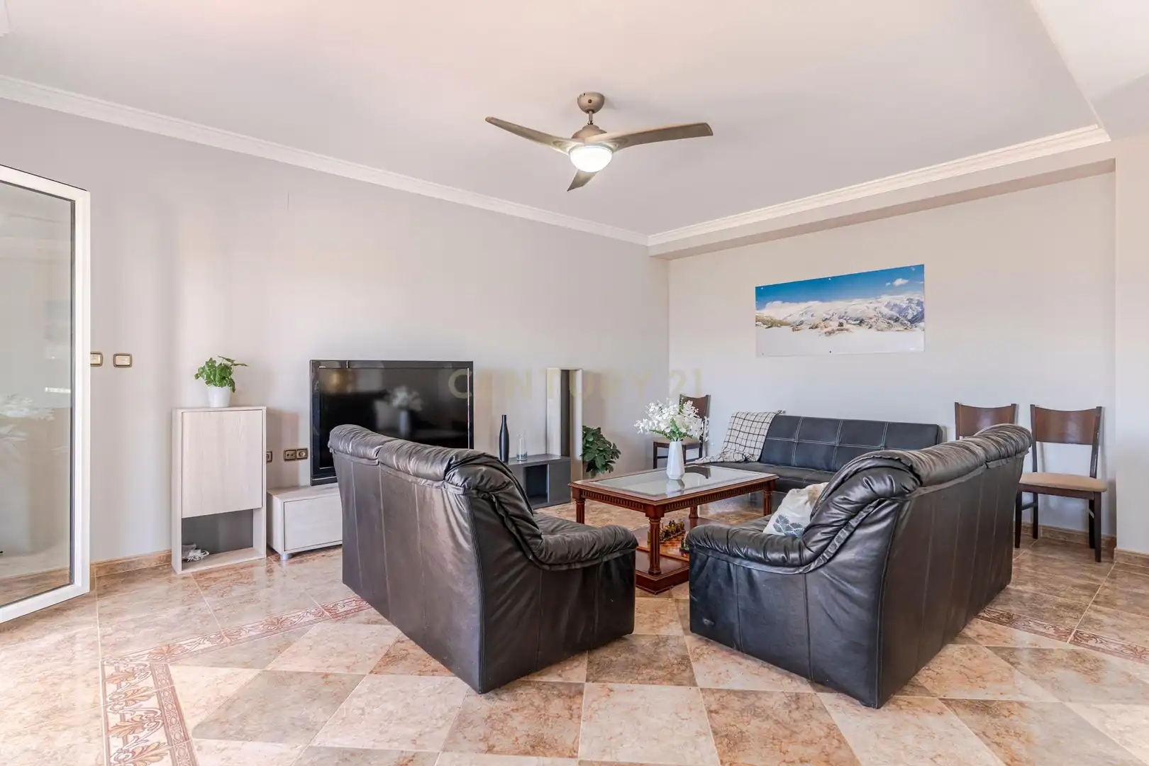 Sala de estar de Casa o chalet en venta en Las Gabias con Jardín privado, Trastero y Piscina