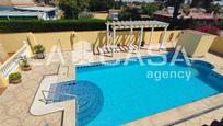 Swimming pool of House or chalet for sale in Alcalá de Guadaira  with Swimming Pool