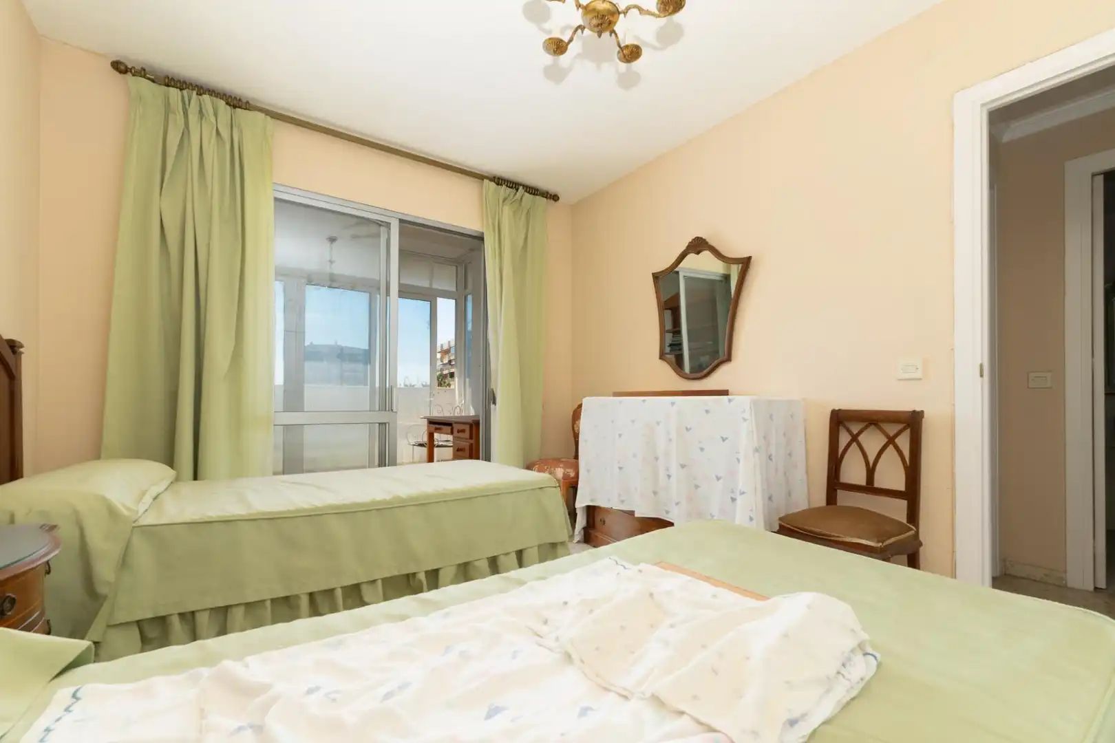 Apartment with pool for sale in Avenida de Santa Amalia, imagen 18