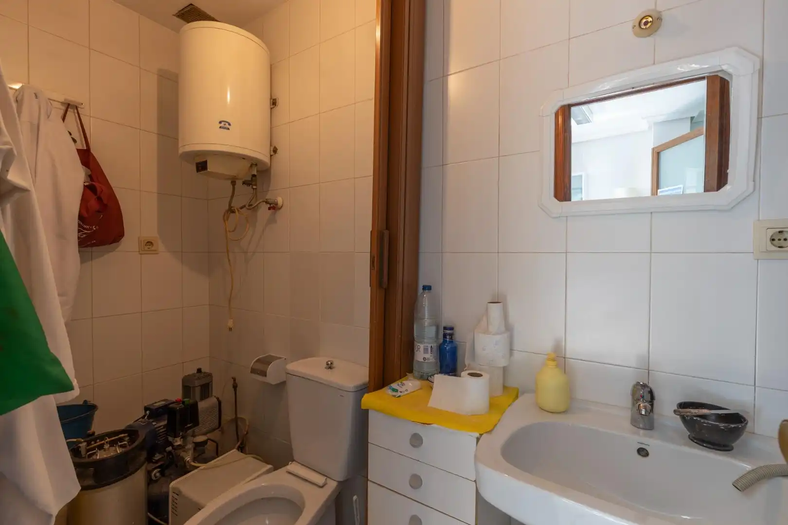 Bathroom of Houses for sale in Granada
