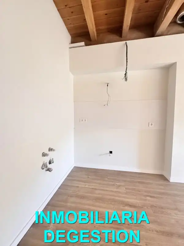 Dormitori de Dúplex en venda en La Iruela amb Aire condicionat, Calefacció i Parquet