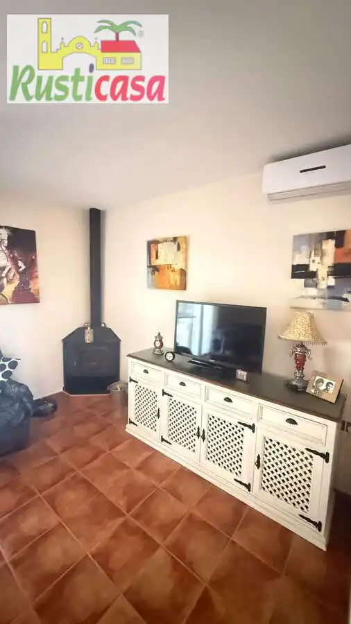 Sala de estar de Casa o chalet en venta en Linares con Aire acondicionado, Jardín privado y Terraza