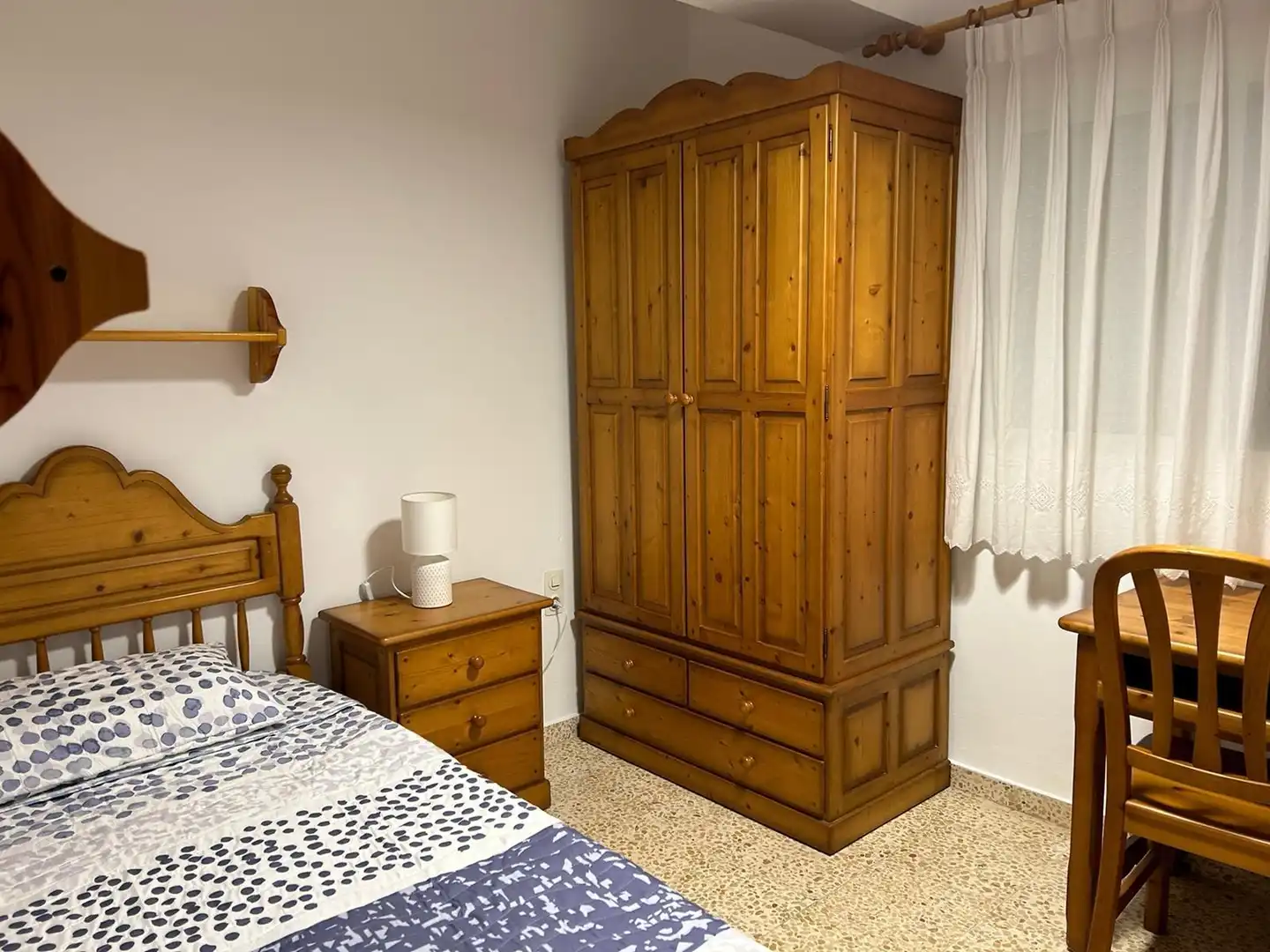 Habitación de Piso de alquiler en Alboraya con Amueblado y Balcón