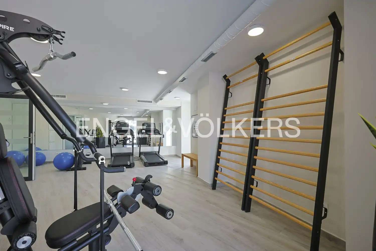 Piso en venta en Valencia con Aire acondicionado, Calefacción y Piscina