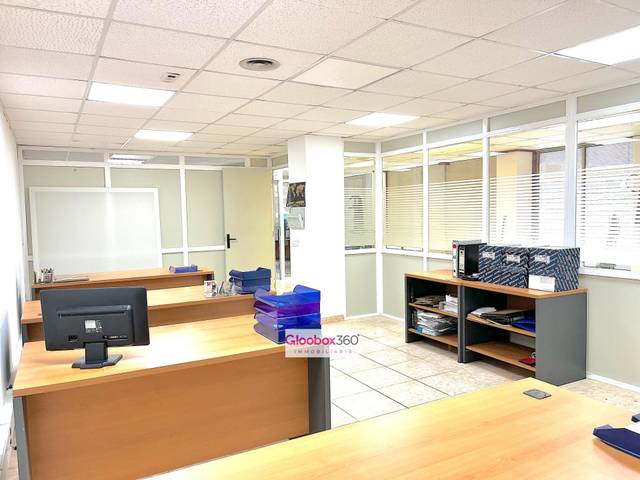 Oficina en Venta en Avenida S JORDI, 31 en Centre