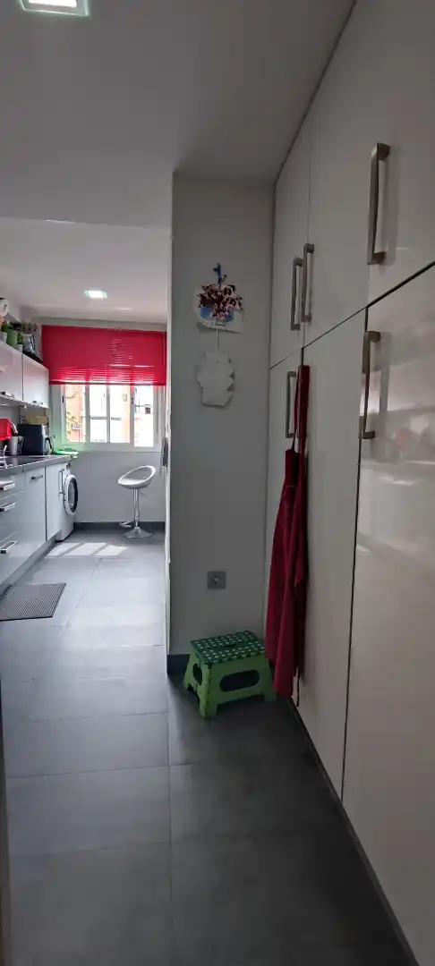 Flat for sale in Sevilla  with Air Conditioner and Terrace