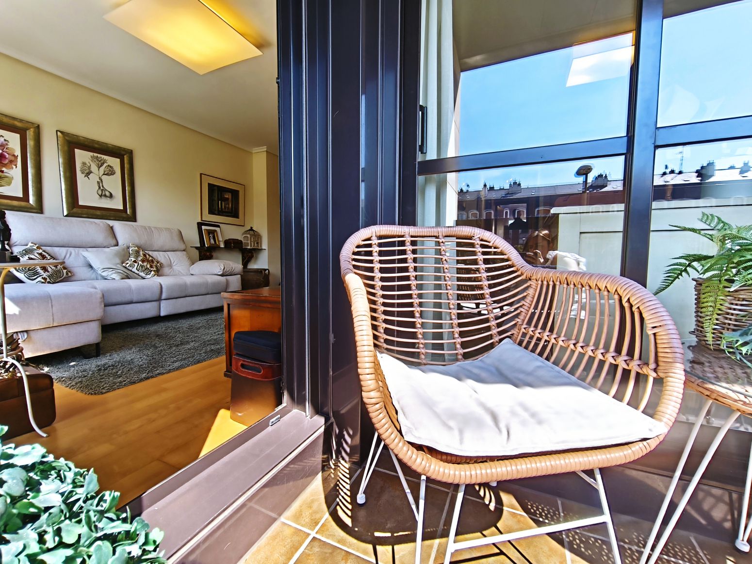 Balcony of Flat for sale in  Logroño  with Air Conditioner, Heating and Private garden