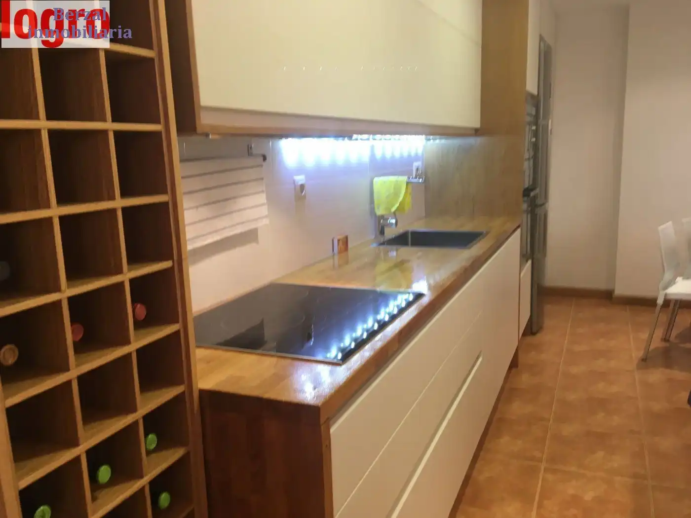 Local en venta en Calle CALLE GUADALQUIVIR, Lardero
