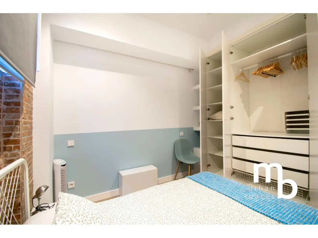Habitación de Apartamento de alquiler en Madrid con Aire acondicionado, Calefacción y Amueblado