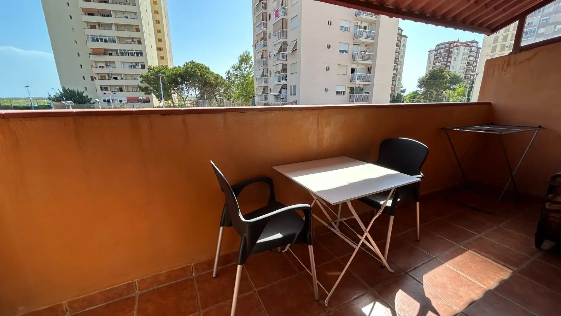 Terrassa de Casa adosada en venda en La Pobla de Farnals amb Aire condicionat, Terrassa i Balcó