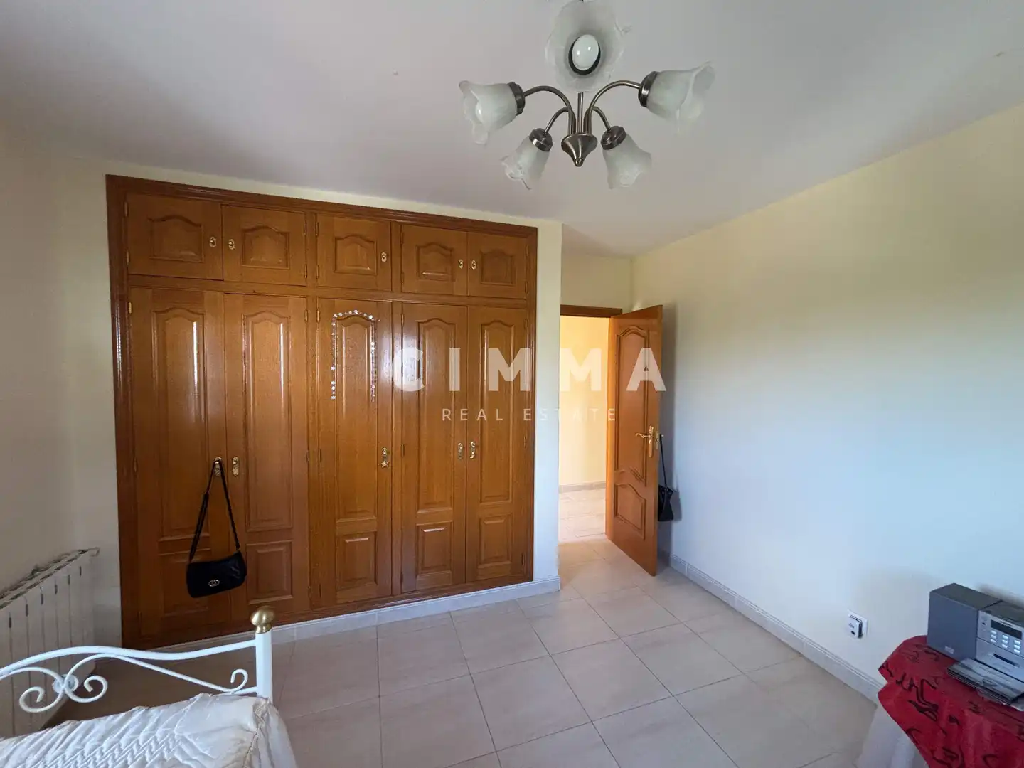 Chalet con piscina en venta en Urbanizaciones, imagen 22