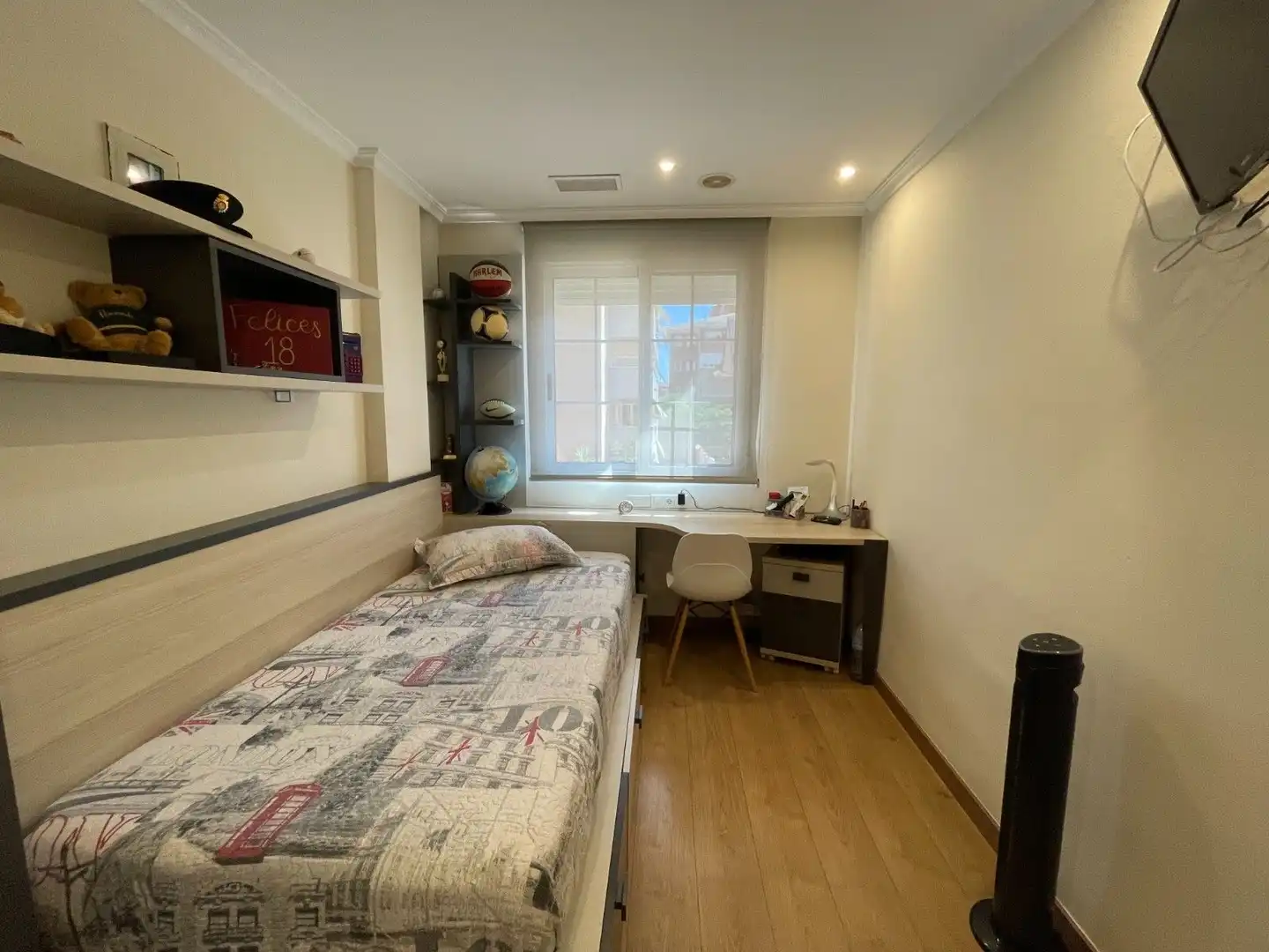Bedroom of Detached homes for sale in Elche / Elx