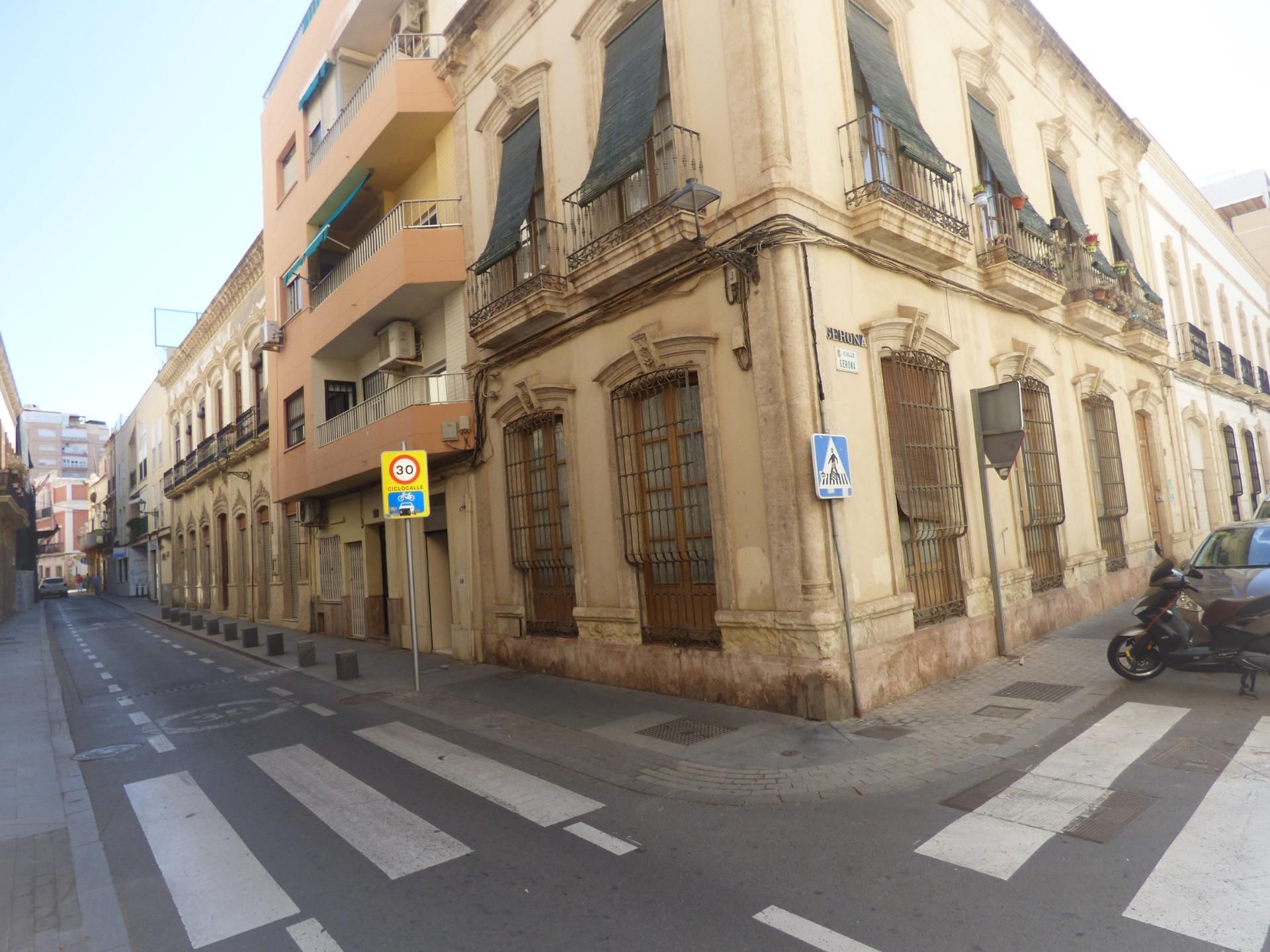 Exterior view of Flat for sale in  Almería Capital  with Air Conditioner and Terrace