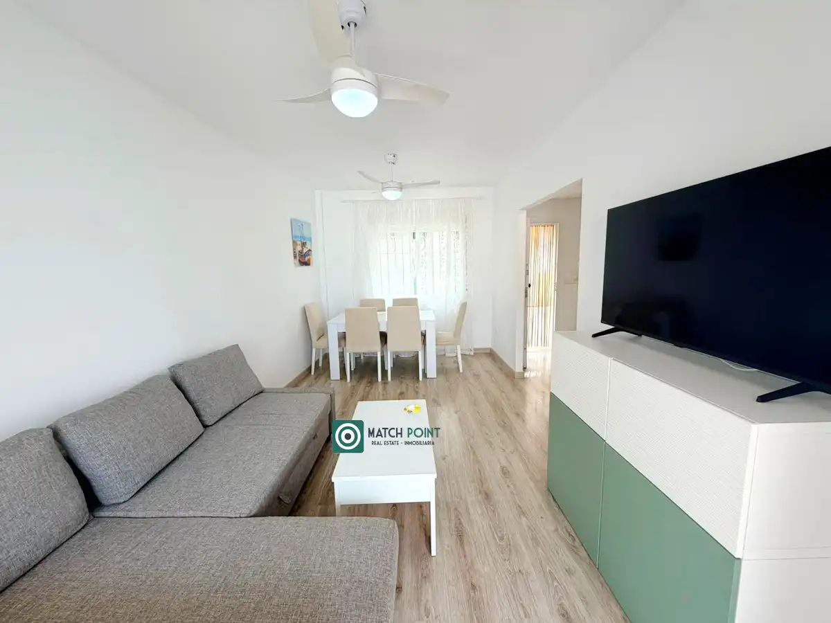 Wohnzimmer von Einfamilien-Reihenhaus zur Miete in Almuñécar mit Möbliert