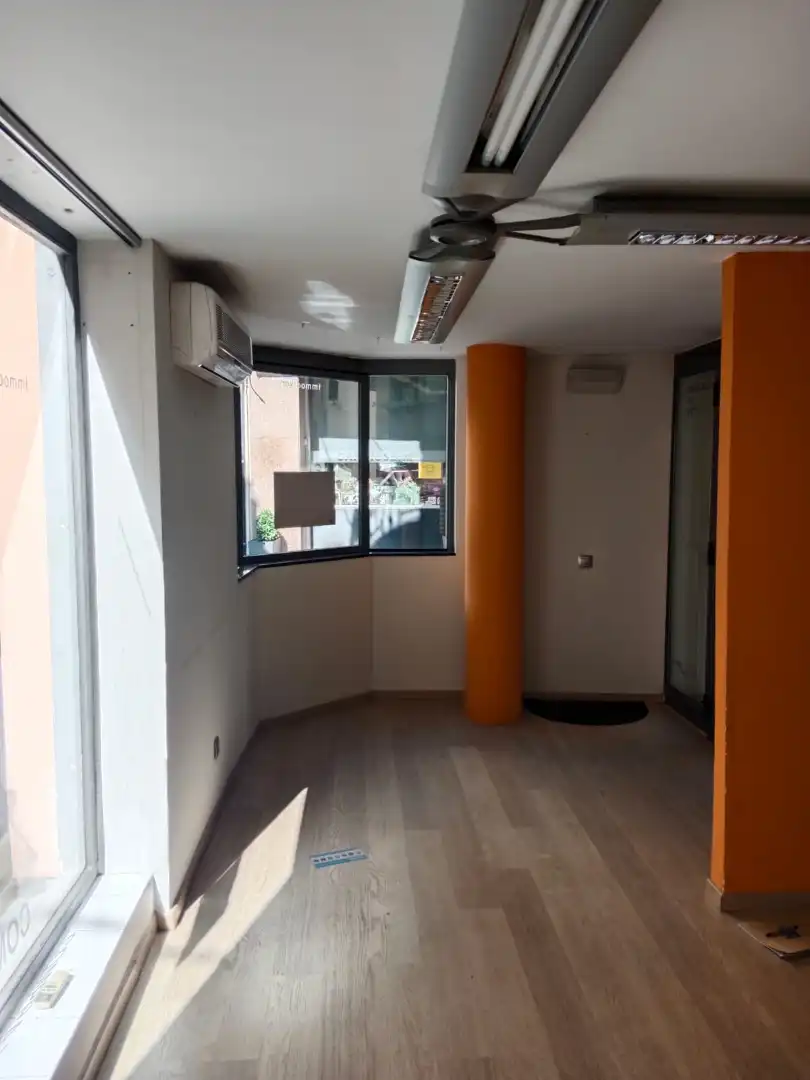 Local en venta en Sant Andreu de Llavaneres con Aire acondicionado, Calefacción y Parquet