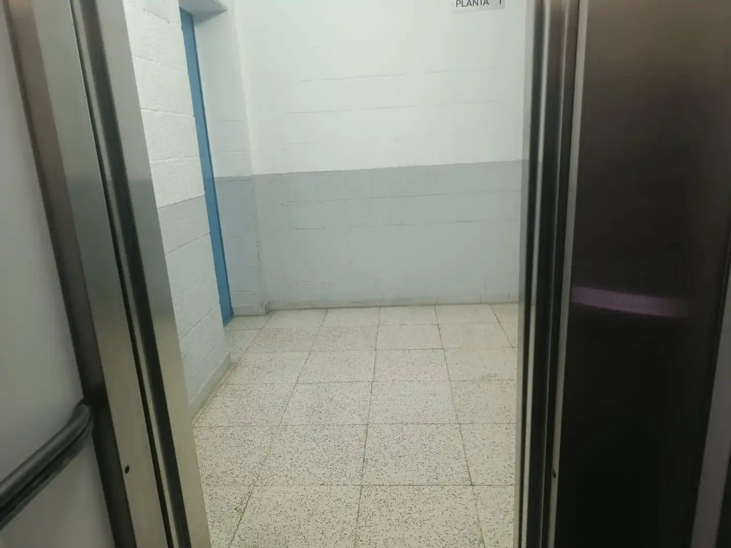 Einzelparkplatz mit Aufzug zum Verkauf in Carrer de Mossèn Andreu 13, imagen 4