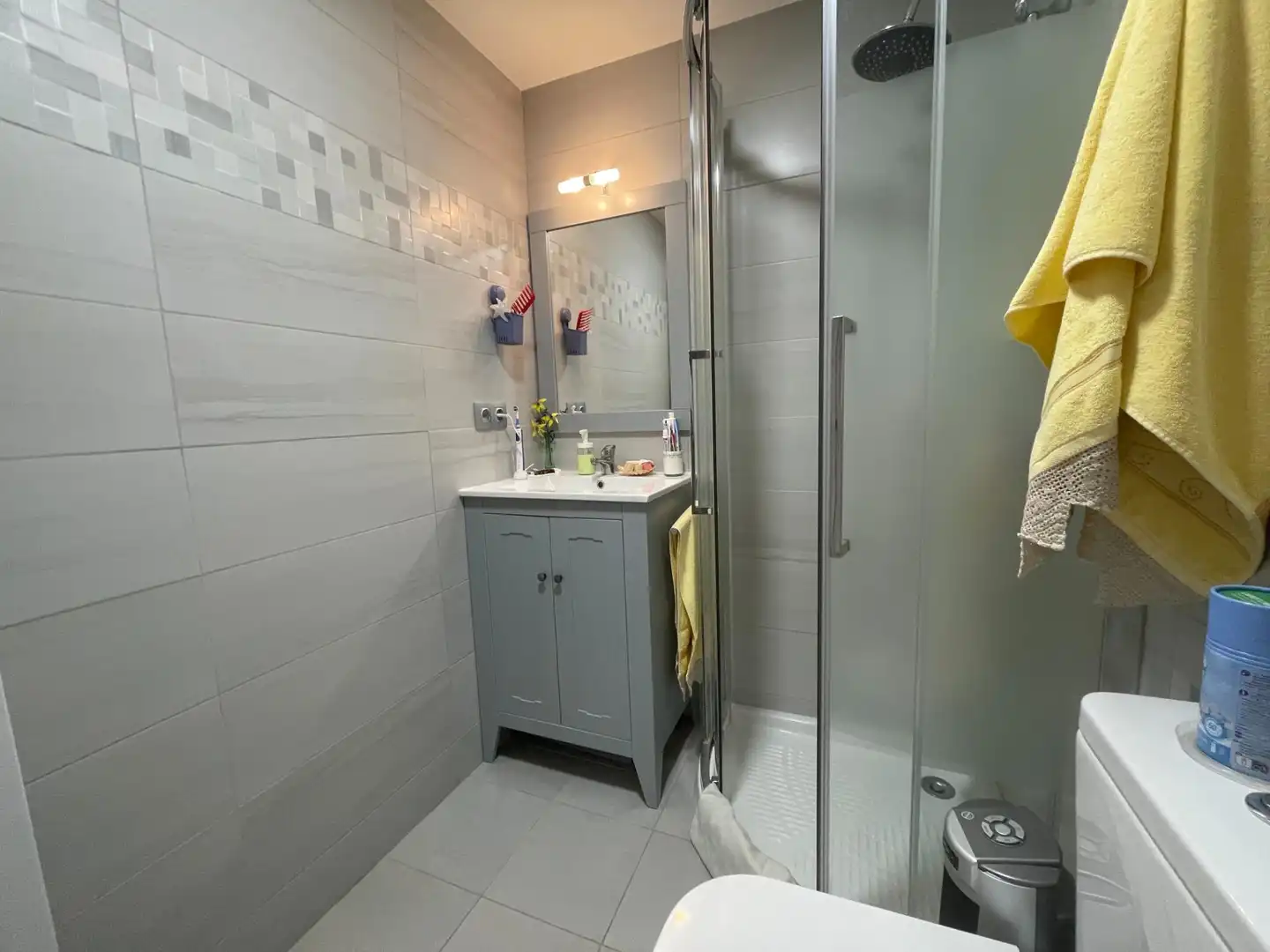 Baño de Apartamento en venta en Guardamar del Segura con Aire acondicionado y Amueblado