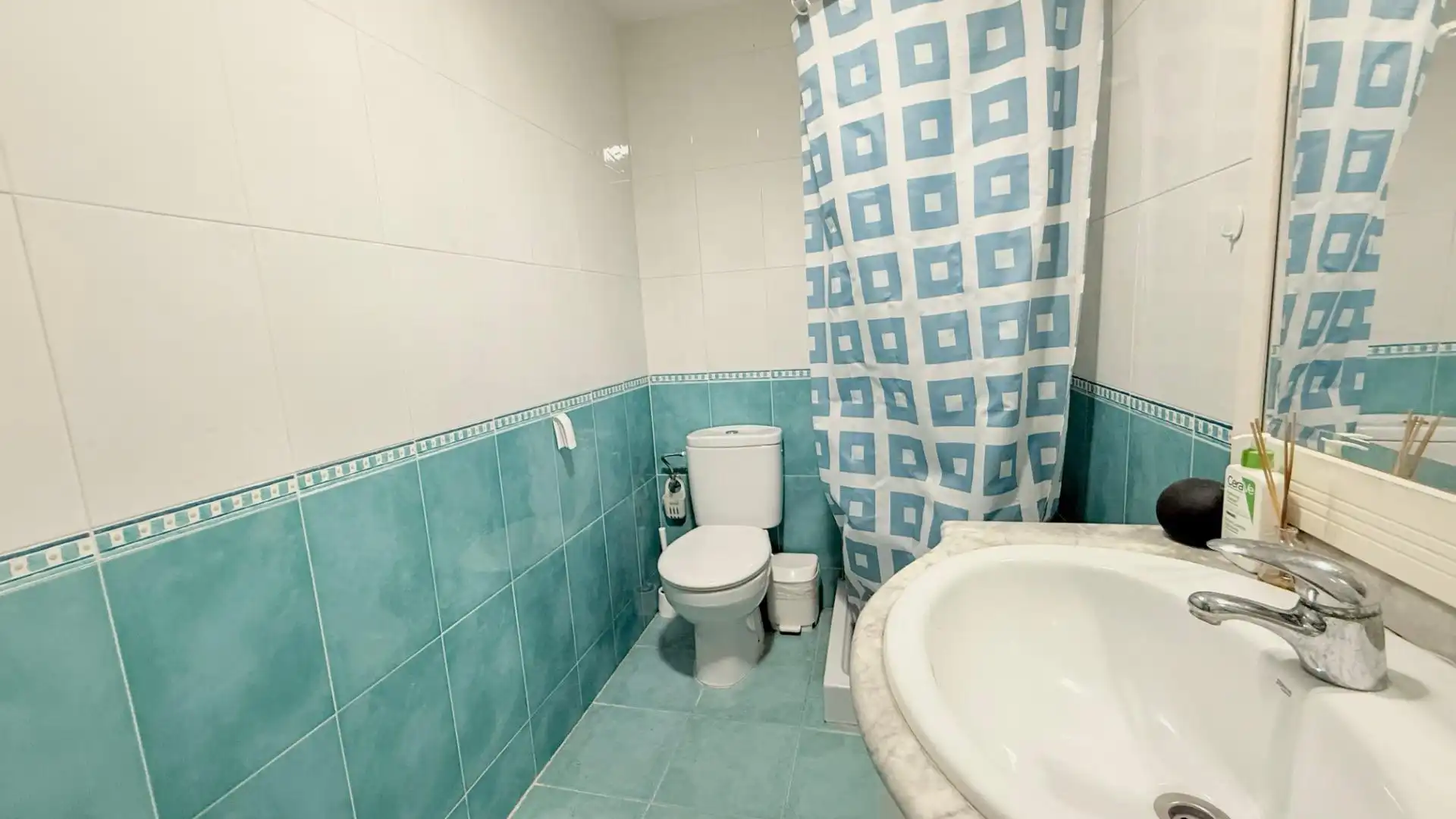 Baño de Piso en venta en Museros con Trastero y Balcón