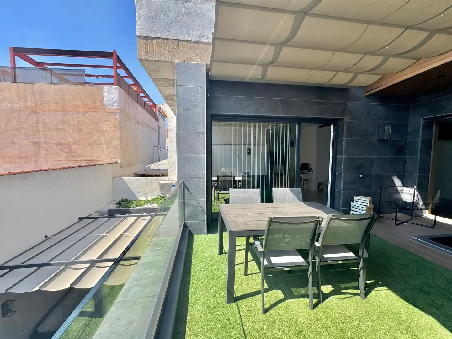 Terraza de Casa adosada en venta en Armilla con Aire acondicionado, Calefacción y Jardín privado